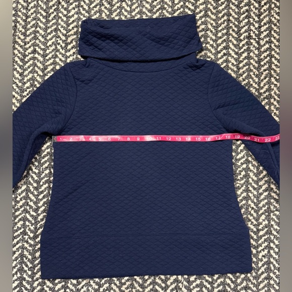 SAIL TO SABLE Cowl Neck Quilted Pullover Sweatshirt in Navy Size Small - Picture 4 of 5